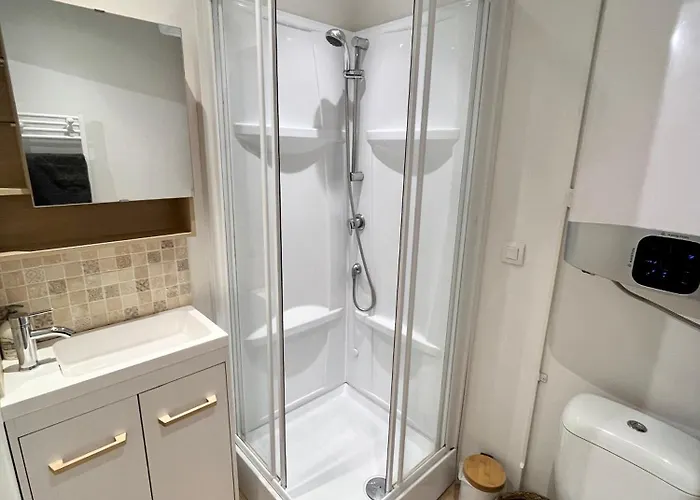 Centre Historique Rdc - Wifi * 勒韦